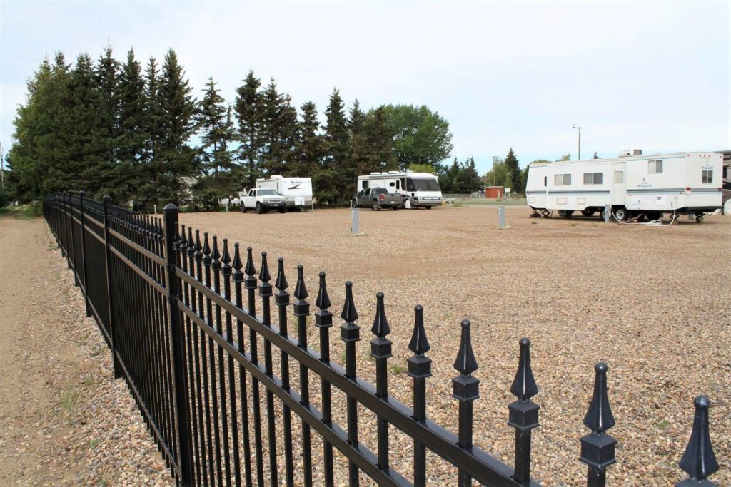 RV Parking (La Crete Inn & Suites)