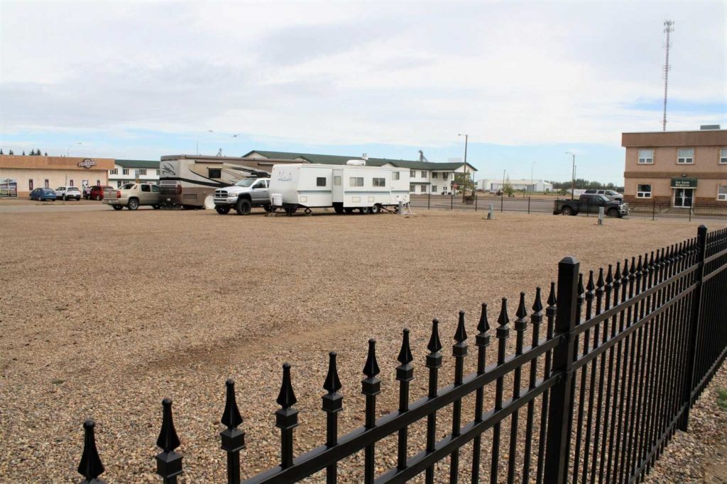 RV Parking (La Crete Inn & Suites)