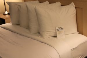 STANDARD 2 QUEEN W/ KITCHENETTE - Single Room with 2 Queen Beds & Kitchenette (on LaCreteInn&Suites.ca)