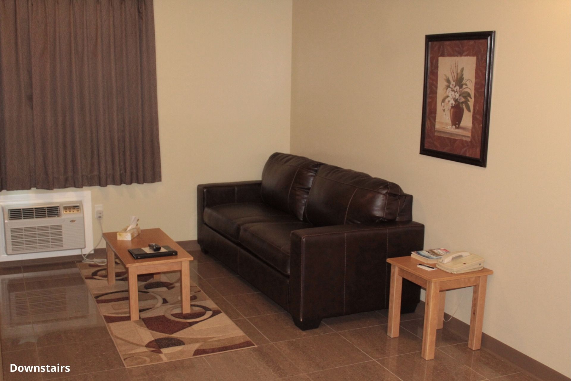 2 BEDROOM EXECUTIVE SUITE - 2 Bedrooms w/ 1 Queen Bed Per Room plus Queen Size pull-out couch in the Living Room (on LaCreteInn&Suites.ca)